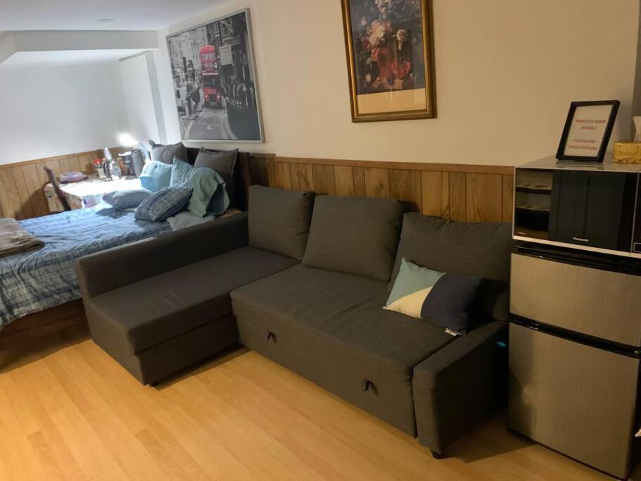 Big Oasis Studio Near Airport Yyz Hotel Toronto Eksteriør billede